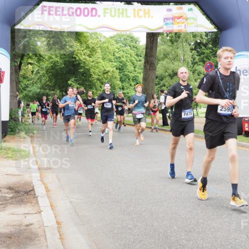 29.06.2025 - hella hamburg halbmarathon MichiJ http://msf.ph/oto/8340028 29.06.2025 10:39:51 Zwischen KM18-KM19 1257, 1657, 2595, 2814, 5020, 5093, 6198, 7383, 7475, 13301, 14198, 14286, 15427 meine-sportfotos.de