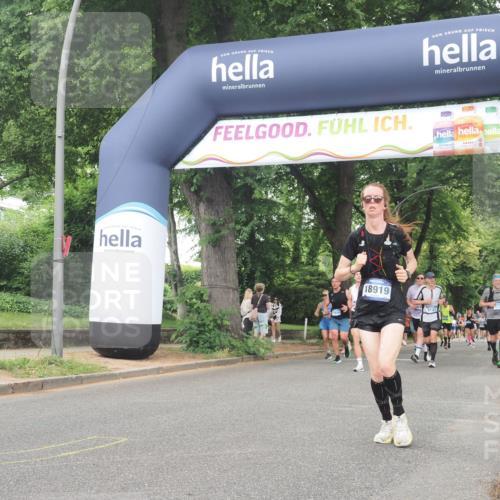 29.06.2025 - hella hamburg halbmarathon KatJ http://msf.ph/oto/8340274 29.06.2025 10:48:21 Zwischen KM18-KM19 2911, 5613, 5870, 7306, 8177 meine-sportfotos.de