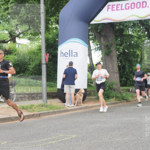 29.06.2025 - hella hamburg halbmarathon KatJ http://msf.ph/oto/8340591 29.06.2025 10:19:08 Zwischen KM18-KM19 1758, 2021, 5328 meine-sportfotos.de