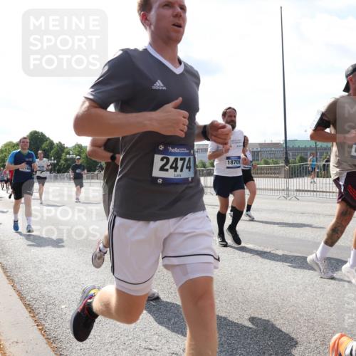 29.06.2025 - hella hamburg halbmarathon Lena Gebhardt http://msf.ph/oto/8340607 29.06.2025 10:00:41 Lombardsbrücke 746, 2474, 18701, 6443, 1019, 1180, 1526, 1544, 1568, 1583, 1611, 1681, 2027, 2086, 2236, 2346, 2426, 2474, 2606, 2652, 2730, 2982, 3042, 3059, 3141, 3177, 3319, 3400, 3740, 3794, 3861, 3983, 4419, 4579, 4594, 4616, 4708, 4767, 4813, 4940, 4945, 5033, 5418, 5643, 5728, 5870, 6082, 6084, 6104, 6138, 6147, 6220, 6260, 6443, 6470, 6714, 6757, 7757, 7759, 7761, 8255, 8326, 8478, 8632, 8923, 9124, 9553, 9555, 9577, 10074, 10271, 10599 meine-sportfotos.de
