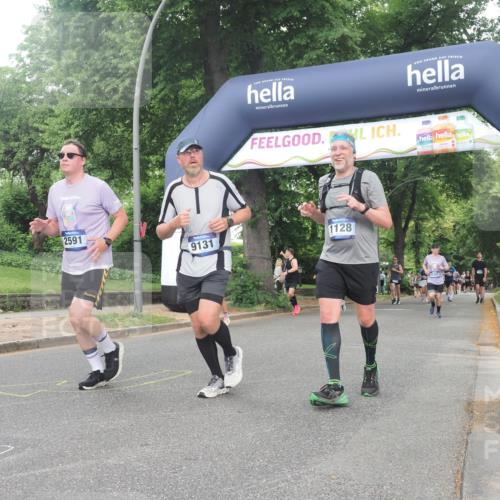 29.06.2025 - hella hamburg halbmarathon KatJ http://msf.ph/oto/8340614 29.06.2025 10:48:26 Zwischen KM18-KM19 1128, 2591 meine-sportfotos.de