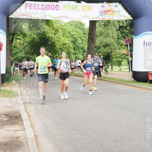 29.06.2025 - hella hamburg halbmarathon MichiJ http://msf.ph/oto/8341074 29.06.2025 10:40:01 Zwischen KM18-KM19 1706, 2111, 2444, 3208, 3209, 4837, 5169, 5194, 6164, 6390, 7130, 7786, 8390, 8447, 8955, 9380, 13047, 15275, 15506, 15681, 16538, 18331 meine-sportfotos.de