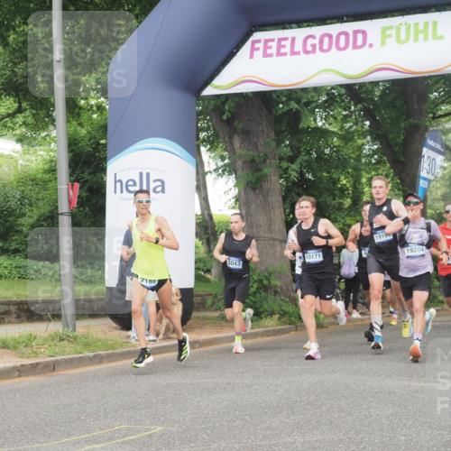 29.06.2025 - hella hamburg halbmarathon KatJ http://msf.ph/oto/8341081 29.06.2025 10:19:13 Zwischen KM18-KM19 2021, 2180, 6781 meine-sportfotos.de
