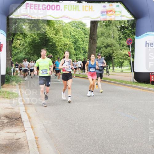 29.06.2025 - hella hamburg halbmarathon MichiJ http://msf.ph/oto/8341138 29.06.2025 10:40:01 Zwischen KM18-KM19 1706, 2111, 2444, 3208, 3209, 4837, 5169, 5194, 6164, 6390, 7130, 7786, 8390, 8447, 8955, 9380, 13047, 15275, 15506, 15681, 16538, 18331 meine-sportfotos.de