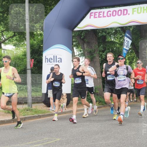 29.06.2025 - hella hamburg halbmarathon KatJ http://msf.ph/oto/8341170 29.06.2025 10:19:13 Zwischen KM18-KM19 2021, 2180, 6781 meine-sportfotos.de