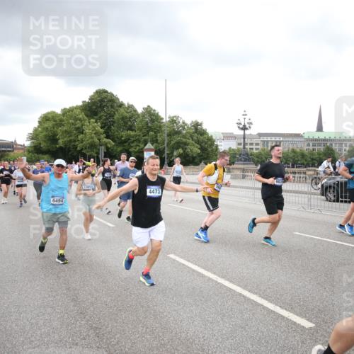 29.06.2025 - hella hamburg halbmarathon Jannik Wohlers http://msf.ph/oto/8341209 29.06.2025 10:55:41 Lombardsbrücke 1738, 1909, 2095, 2793, 3257, 3268, 4265, 4354, 4473, 4836, 5306, 5580, 5994, 6056, 6494, 6968, 7025, 7028, 7516, 7616, 8005, 8305, 8533, 9435, 9606, 9838, 10640, 10740, 10784, 10987, 11862, 11863, 12267, 12551, 13055, 13395, 13405, 13627, 14124, 14142, 14221, 14280, 14281, 14492, 15103, 15173, 15199, 15272, 15696, 15699, 15763, 15764, 16413, 16655, 16960, 17038, 17039, 17398, 18195, 18329, 18349, 19228 meine-sportfotos.de