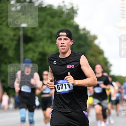29.06.2025 - hella hamburg halbmarathon Dr. Thomas Lammeyer http://msf.ph/oto/8341390 29.06.2025 09:55:59 Kennedybrücke 1057, 1139, 1169, 1220, 1512, 1604, 3305, 3618, 4565, 4871, 4915, 5007, 5011, 5231, 5336, 6373, 6711, 7185, 7432, 7710, 7961, 8564, 8852, 9444, 10251, 10493, 10691, 10741, 11062 meine-sportfotos.de
