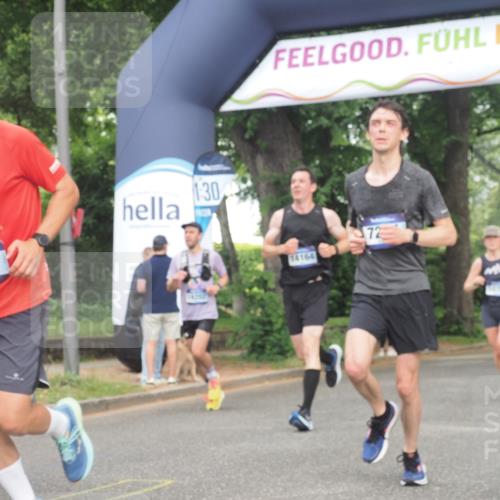 29.06.2025 - hella hamburg halbmarathon KatJ http://msf.ph/oto/8341429 29.06.2025 10:19:15 Zwischen KM18-KM19 2180, 3043, 6781, 7231 meine-sportfotos.de