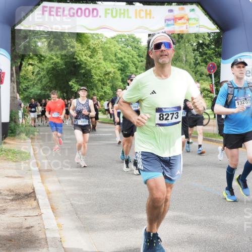 29.06.2025 - hella hamburg halbmarathon MichiJ http://msf.ph/oto/8341516 29.06.2025 10:40:09 Zwischen KM18-KM19 2208, 3209, 3715, 4065, 5378, 5638, 7896, 8273, 8587, 8651, 12135, 13032, 13211, 13289, 15643, 15681, 16320, 17198, 18331, 18901 meine-sportfotos.de