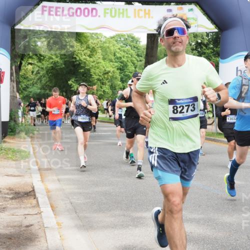 29.06.2025 - hella hamburg halbmarathon MichiJ http://msf.ph/oto/8341535 29.06.2025 10:40:09 Zwischen KM18-KM19 2208, 3209, 3715, 4065, 5378, 5638, 7896, 8273, 8587, 8651, 12135, 13032, 13211, 13289, 15643, 15681, 16320, 17198, 18331, 18901 meine-sportfotos.de