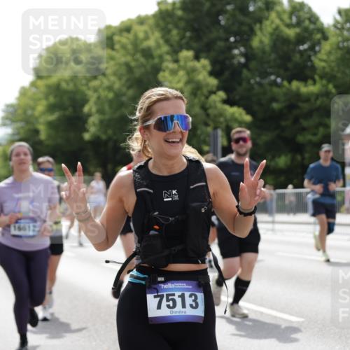 29.06.2025 - hella hamburg halbmarathon Jannik Wohlers http://msf.ph/oto/8341556 29.06.2025 10:42:17 Lombardsbrücke 1656, 1964, 1994, 2134, 2401, 2538, 2580, 2940, 2941, 3283, 3874, 4092, 4105, 4334, 4385, 4778, 5417, 6120, 6764, 7513, 8161, 8529, 8816, 10454, 10697, 11142, 11710, 12151, 12441, 13070, 13241, 13776, 14042, 14084, 14126, 14170, 14556, 14636, 14694, 14769, 15168, 15190, 15219, 15221, 15820, 15977, 16612, 16892 meine-sportfotos.de