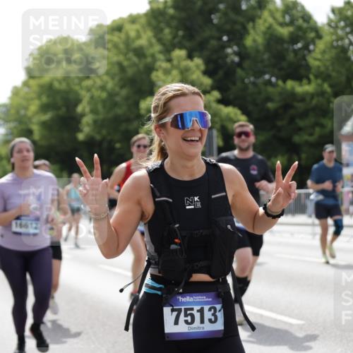 29.06.2025 - hella hamburg halbmarathon Jannik Wohlers http://msf.ph/oto/8341620 29.06.2025 10:42:17 Lombardsbrücke 1656, 1964, 1994, 2134, 2401, 2538, 2580, 2940, 2941, 3283, 3874, 4092, 4105, 4334, 4385, 4778, 5417, 6120, 6764, 7513, 8161, 8529, 8816, 10454, 10697, 11142, 11710, 12151, 12441, 13070, 13241, 13776, 14042, 14084, 14126, 14170, 14556, 14636, 14694, 14769, 15168, 15190, 15219, 15221, 15820, 15977, 16612, 16892 meine-sportfotos.de