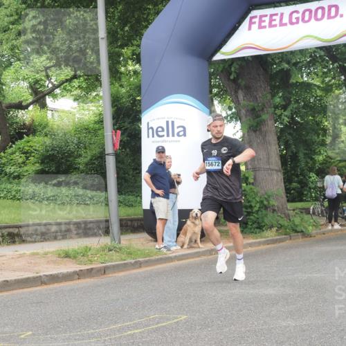 29.06.2025 - hella hamburg halbmarathon KatJ http://msf.ph/oto/8341786 29.06.2025 10:19:18 Zwischen KM18-KM19 2180, 3043, 6781, 7231 meine-sportfotos.de