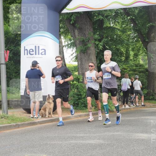 29.06.2025 - hella hamburg halbmarathon KatJ http://msf.ph/oto/8342228 29.06.2025 10:19:31 Zwischen KM18-KM19 3189, 5308 meine-sportfotos.de