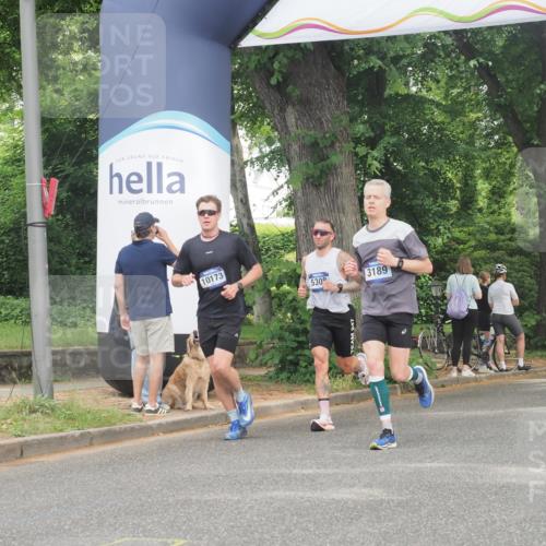 29.06.2025 - hella hamburg halbmarathon KatJ http://msf.ph/oto/8342247 29.06.2025 10:19:31 Zwischen KM18-KM19 3189, 5308 meine-sportfotos.de