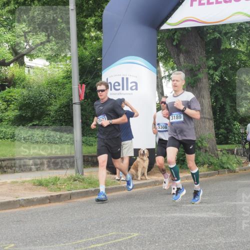 29.06.2025 - hella hamburg halbmarathon KatJ http://msf.ph/oto/8342266 29.06.2025 10:19:31 Zwischen KM18-KM19 3189, 5308 meine-sportfotos.de