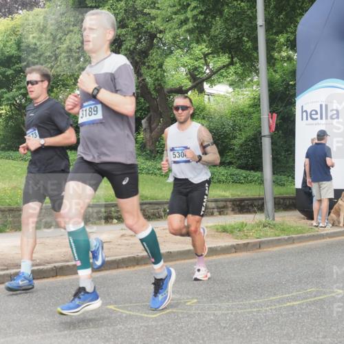 29.06.2025 - hella hamburg halbmarathon KatJ http://msf.ph/oto/8342512 29.06.2025 10:19:33 Zwischen KM18-KM19 3189, 5308 meine-sportfotos.de