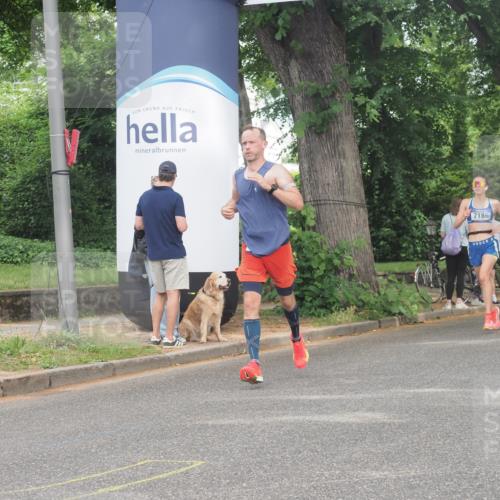 29.06.2025 - hella hamburg halbmarathon KatJ http://msf.ph/oto/8342587 29.06.2025 10:19:34 Zwischen KM18-KM19 3189, 5308 meine-sportfotos.de