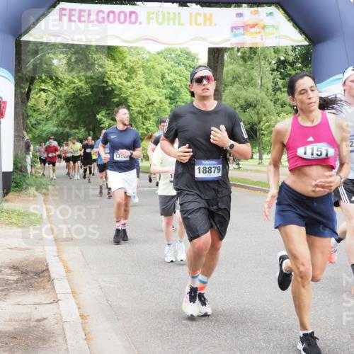 29.06.2025 - hella hamburg halbmarathon MichiJ http://msf.ph/oto/8342588 29.06.2025 10:40:19 Zwischen KM18-KM19 1151, 1258, 2082, 3952, 4029, 5907, 8361, 11217, 12379, 12482, 12875, 14791, 15446, 17773, 18729, 18879 meine-sportfotos.de