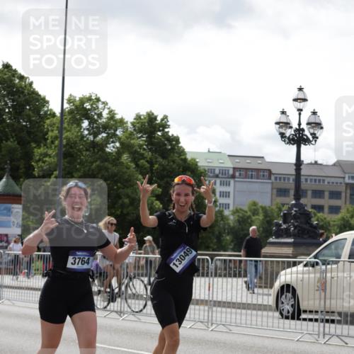 29.06.2025 - hella hamburg halbmarathon Jannik Wohlers http://msf.ph/oto/8343113 29.06.2025 10:42:36 Lombardsbrücke 1149, 1467, 1788, 1964, 2103, 2158, 2267, 2361, 2450, 2509, 2971, 3074, 3283, 3378, 3518, 3764, 4105, 4385, 5067, 5268, 5755, 5967, 7043, 8161, 8184, 8795, 8991, 9072, 9304, 9378, 9644, 10008, 10180, 10536, 11142, 11443, 11671, 11710, 12151, 12485, 13049, 13070, 13417, 13676, 14422, 14694, 15246, 16263, 16264, 16279, 16789, 17037, 17609, 17921, 18434, 18435, 18540, 18898, 19115 meine-sportfotos.de