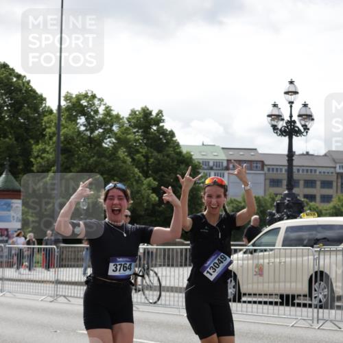 29.06.2025 - hella hamburg halbmarathon Jannik Wohlers http://msf.ph/oto/8343202 29.06.2025 10:42:36 Lombardsbrücke 1149, 1467, 1788, 1964, 2103, 2158, 2267, 2361, 2450, 2509, 2971, 3074, 3283, 3378, 3518, 3764, 4105, 4385, 5067, 5268, 5755, 5967, 7043, 8161, 8184, 8795, 8991, 9072, 9304, 9378, 9644, 10008, 10180, 10536, 11142, 11443, 11671, 11710, 12151, 12485, 13049, 13070, 13417, 13676, 14422, 14694, 15246, 16263, 16264, 16279, 16789, 17037, 17609, 17921, 18434, 18435, 18540, 18898, 19115 meine-sportfotos.de