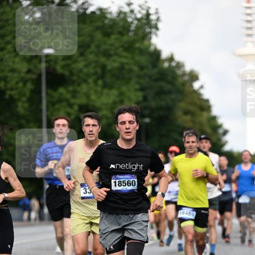 29.06.2025 - hella hamburg halbmarathon Dr. Thomas Lammeyer http://msf.ph/oto/8343209 29.06.2025 09:56:01 Kennedybrücke 1057, 1139, 1169, 1220, 1512, 1604, 3305, 3618, 4565, 4871, 4915, 5007, 5011, 5231, 5336, 6373, 6711, 7185, 7432, 7710, 7961, 8564, 8852, 9444, 10099, 10251, 10493, 10691, 10741, 11062 meine-sportfotos.de