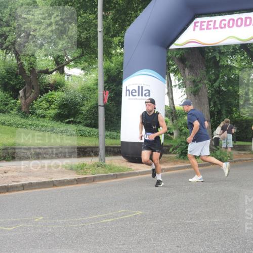 29.06.2025 - hella hamburg halbmarathon KatJ http://msf.ph/oto/8343235 29.06.2025 10:49:06 Zwischen KM18-KM19 6631, 8176 meine-sportfotos.de