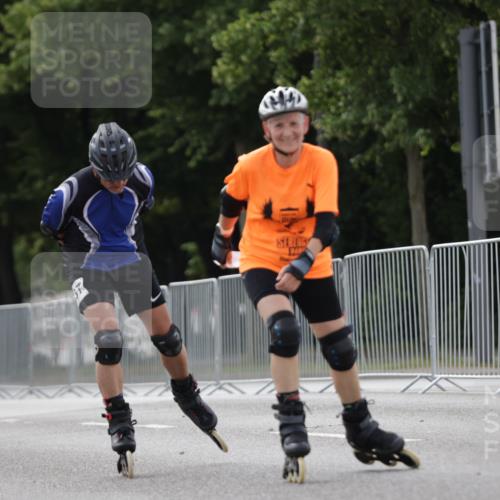 29.06.2025 - hella hamburg halbmarathon Jannik Wohlers http://msf.ph/oto/8343536 29.06.2025 09:02:33 Lombardsbrücke  meine-sportfotos.de