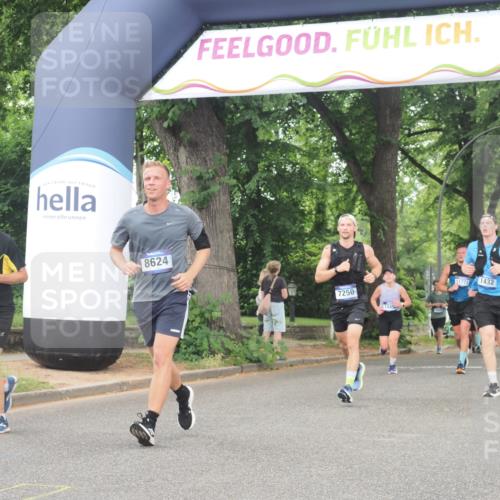 29.06.2025 - hella hamburg halbmarathon KatJ http://msf.ph/oto/8343631 29.06.2025 10:49:12 Zwischen KM18-KM19 1432, 5763, 7250, 8176, 8624 meine-sportfotos.de
