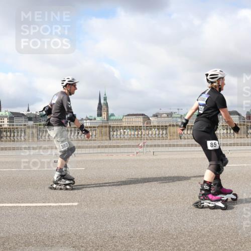 29.06.2025 - hella hamburg halbmarathon Lena Gebhardt http://msf.ph/oto/8343761 29.06.2025 09:09:07 Lombardsbrücke 362, 85 meine-sportfotos.de