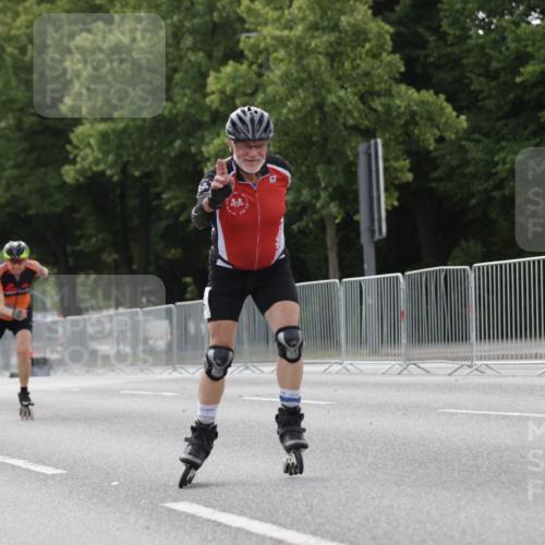 29.06.2025 - hella hamburg halbmarathon Jannik Wohlers http://msf.ph/oto/8343876 29.06.2025 09:02:37 Lombardsbrücke  meine-sportfotos.de