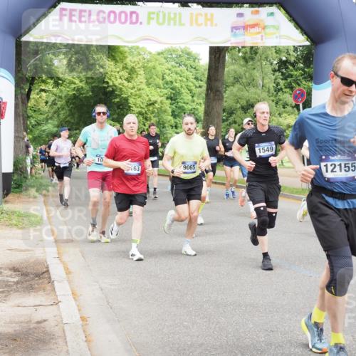 29.06.2025 - hella hamburg halbmarathon MichiJ http://msf.ph/oto/8344027 29.06.2025 10:40:26 Zwischen KM18-KM19 1061, 1499, 1549, 2082, 4770, 6511, 6512, 6628, 6897, 7177, 7274, 9065, 9163, 10895, 11551, 11588, 11589, 11604, 12155, 12482, 12712, 13147, 15430, 15502, 15690, 16477, 16986, 17130, 18831, 18879, 18915 meine-sportfotos.de