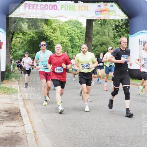 29.06.2025 - hella hamburg halbmarathon MichiJ http://msf.ph/oto/8344045 29.06.2025 10:40:26 Zwischen KM18-KM19 1061, 1499, 1549, 2082, 4770, 6511, 6512, 6628, 6897, 7177, 7274, 9065, 9163, 10895, 11551, 11588, 11589, 11604, 12155, 12482, 12712, 13147, 15430, 15502, 15690, 16477, 16986, 17130, 18831, 18879, 18915 meine-sportfotos.de