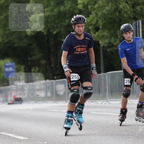 29.06.2025 - hella hamburg halbmarathon Jannik Wohlers http://msf.ph/oto/8344102 29.06.2025 09:02:42 Lombardsbrücke  meine-sportfotos.de