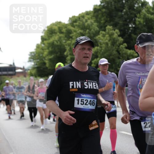 29.06.2025 - hella hamburg halbmarathon Jannik Wohlers http://msf.ph/oto/8344320 29.06.2025 10:42:45 Lombardsbrücke 1149, 1467, 1788, 1816, 2103, 2158, 2267, 2361, 2971, 3074, 3518, 3638, 3764, 4056, 4177, 4302, 4680, 5067, 5268, 5610, 5755, 5967, 7043, 7461, 7872, 8184, 8435, 8795, 8991, 9072, 9304, 9644, 9976, 10180, 10536, 11093, 11443, 11649, 11671, 12485, 12603, 13049, 13417, 13526, 13676, 13684, 13685, 13786, 13852, 15246, 15509, 15514, 15717, 16055, 16263, 16264, 16789, 16840, 17609, 17921, 18434, 18435, 18540, 18898, 19115 meine-sportfotos.de