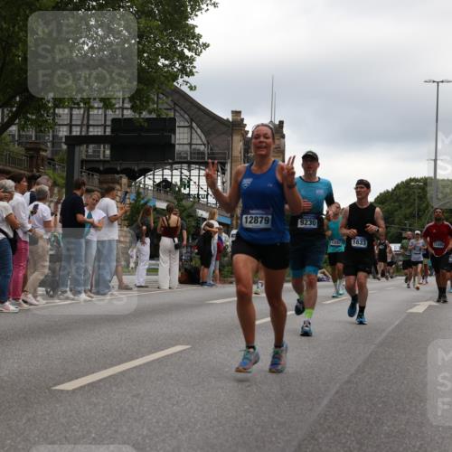 29.06.2025 - hella hamburg halbmarathon Yannick Fuchs http://msf.ph/oto/8344343 29.06.2025 10:52:21 20KM 1319, 1595, 1833, 2159, 2250, 2619, 2656, 2996, 3251, 4319, 4550, 4708, 4767, 5277, 5675, 6138, 6147, 6592, 7082, 7659, 7856, 8089, 9230, 9553, 9555, 10020, 10268, 10319, 10518, 10703, 11394, 11605, 11808, 11846, 12378, 12495, 12585, 12734, 12735, 12879, 13287, 13512, 13654, 13694, 13880, 14266, 14355, 14673, 15197, 15434, 15527, 16189, 17531, 17665, 17814, 17827, 18727, 18985 meine-sportfotos.de