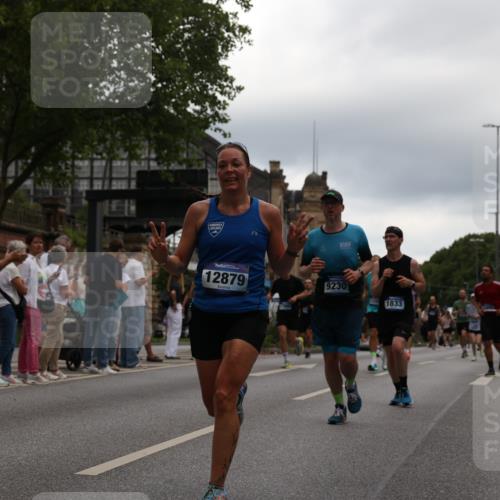 29.06.2025 - hella hamburg halbmarathon Yannick Fuchs http://msf.ph/oto/8344484 29.06.2025 10:52:21 20KM 1319, 1595, 1833, 2159, 2250, 2619, 2656, 2996, 3251, 4319, 4550, 4708, 4767, 5277, 5675, 6138, 6147, 6592, 7082, 7659, 7856, 8089, 9230, 9553, 9555, 10020, 10268, 10319, 10518, 10703, 11394, 11605, 11808, 11846, 12378, 12495, 12585, 12734, 12735, 12879, 13287, 13512, 13654, 13694, 13880, 14266, 14355, 14673, 15197, 15434, 15527, 16189, 17531, 17665, 17814, 17827, 18727, 18985 meine-sportfotos.de