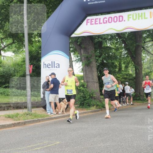 29.06.2025 - hella hamburg halbmarathon KatJ http://msf.ph/oto/8344528 29.06.2025 10:19:50 Zwischen KM18-KM19 3845, 8190 meine-sportfotos.de