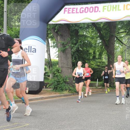 29.06.2025 - hella hamburg halbmarathon KatJ http://msf.ph/oto/8344879 29.06.2025 10:49:25 Zwischen KM18-KM19 1147, 3625, 5058, 5379 meine-sportfotos.de