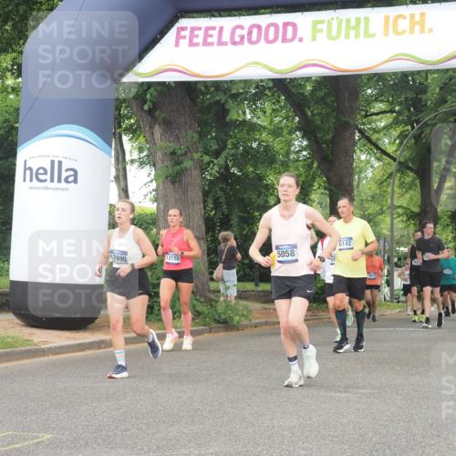 29.06.2025 - hella hamburg halbmarathon KatJ http://msf.ph/oto/8345011 29.06.2025 10:49:26 Zwischen KM18-KM19 1147, 3625, 5058, 5379, 6142 meine-sportfotos.de