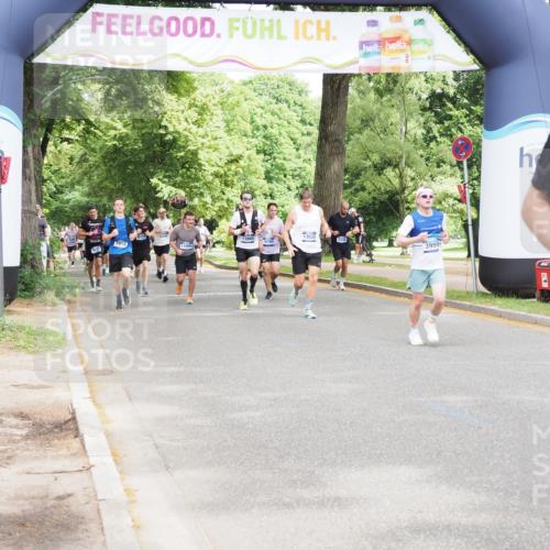 29.06.2025 - hella hamburg halbmarathon MichiJ http://msf.ph/oto/8345677 29.06.2025 10:40:34 Zwischen KM18-KM19 1499, 2074, 3999, 6877, 6897, 7232, 9163, 12490, 13033, 13803, 13865, 16357, 16477, 17130, 18487, 19244 meine-sportfotos.de