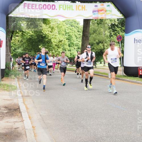 29.06.2025 - hella hamburg halbmarathon MichiJ http://msf.ph/oto/8345874 29.06.2025 10:40:36 Zwischen KM18-KM19 3999, 6877, 7232, 9032, 12490, 13033, 13803, 13865, 16357, 16780, 18487 meine-sportfotos.de