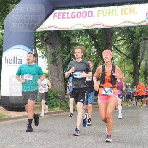 29.06.2025 - hella hamburg halbmarathon KatJ http://msf.ph/oto/8345885 29.06.2025 10:49:35 Zwischen KM18-KM19 1184, 1940, 2661, 4511, 7869 meine-sportfotos.de