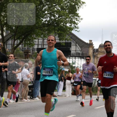 29.06.2025 - hella hamburg halbmarathon Yannick Fuchs http://msf.ph/oto/8345920 29.06.2025 10:52:26 20KM 1319, 1833, 2159, 2250, 2619, 2711, 2996, 3251, 4550, 4708, 4767, 5675, 6138, 6147, 6592, 7082, 7659, 7856, 8089, 9230, 9553, 9555, 9835, 10020, 10268, 10319, 10518, 10703, 11394, 11605, 11808, 11846, 12378, 12495, 12734, 12735, 12879, 13287, 13512, 13654, 13694, 14355, 14673, 15197, 15434, 15527, 16189, 17531, 17665, 17814, 17839, 17967, 18682, 18727, 18985 meine-sportfotos.de