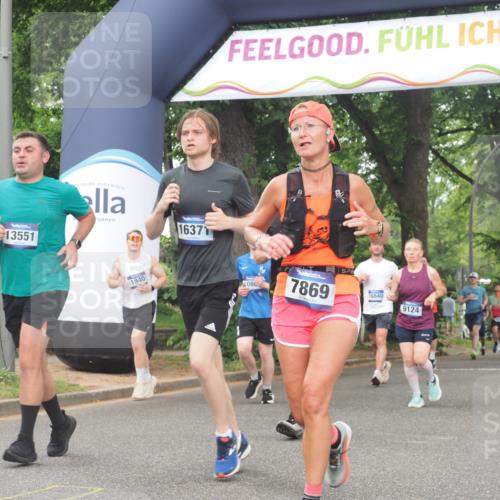 29.06.2025 - hella hamburg halbmarathon KatJ http://msf.ph/oto/8345957 29.06.2025 10:49:35 Zwischen KM18-KM19 1184, 1940, 2661, 4511, 7869 meine-sportfotos.de