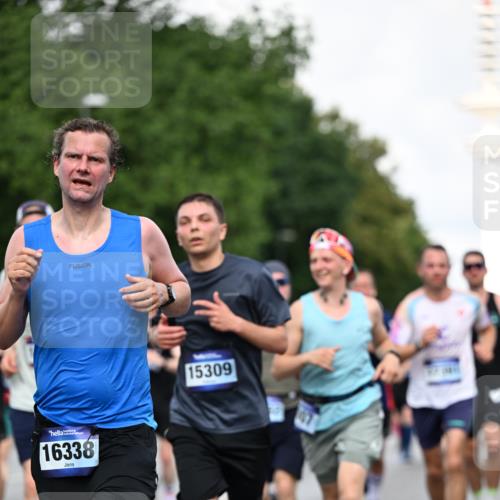 29.06.2025 - hella hamburg halbmarathon Dr. Thomas Lammeyer http://msf.ph/oto/8345978 29.06.2025 09:56:07 Kennedybrücke 1057, 1139, 1169, 1220, 1415, 1512, 1604, 2233, 3109, 3305, 4080, 4871, 4915, 5007, 5011, 5336, 5477, 6373, 6711, 7067, 7191, 7432, 7451, 7710, 7865, 7961, 8467, 8852, 9444, 10099, 10251, 10493, 10691, 10741 meine-sportfotos.de