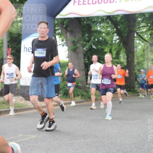 29.06.2025 - hella hamburg halbmarathon KatJ http://msf.ph/oto/8345980 29.06.2025 10:49:36 Zwischen KM18-KM19 1114, 1184, 1940, 4511, 4859, 7869 meine-sportfotos.de