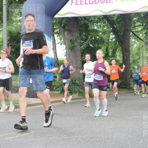 29.06.2025 - hella hamburg halbmarathon KatJ http://msf.ph/oto/8345997 29.06.2025 10:49:36 Zwischen KM18-KM19 1114, 1184, 1940, 4511, 4859, 7869 meine-sportfotos.de