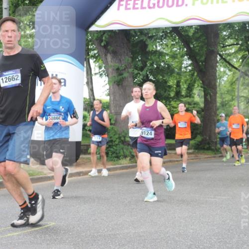 29.06.2025 - hella hamburg halbmarathon KatJ http://msf.ph/oto/8346019 29.06.2025 10:49:37 Zwischen KM18-KM19 1114, 1940, 4511, 4859, 7869 meine-sportfotos.de