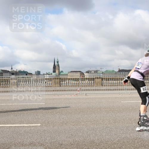 29.06.2025 - hella hamburg halbmarathon Lena Gebhardt http://msf.ph/oto/8346056 29.06.2025 09:09:09 Lombardsbrücke 268, 82 meine-sportfotos.de